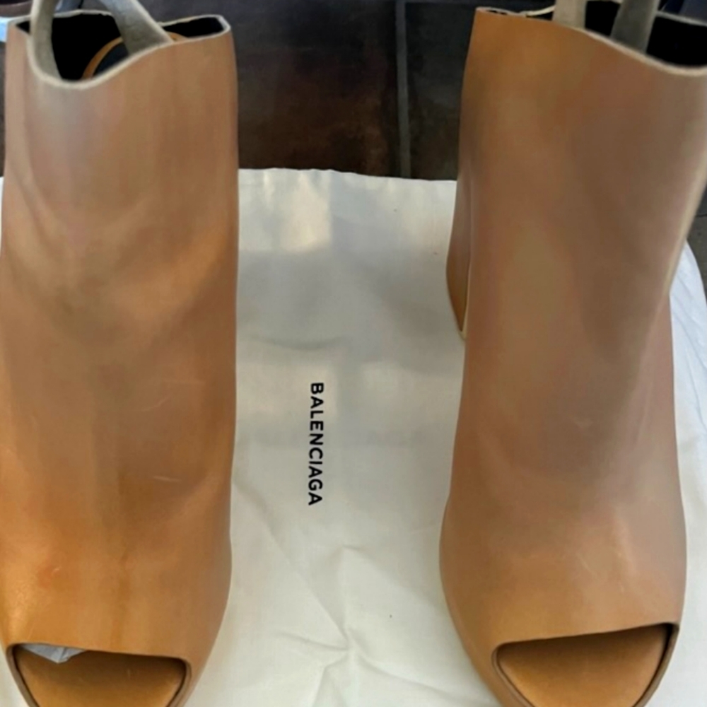 Gently Loved Pelle S Gomma Sandal IN Cuir Lisse Vegetal/Suede Velou  Sz 39